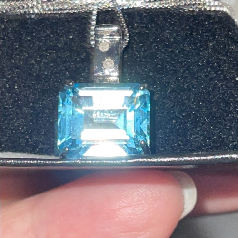 Lolo & Co. Blue Topaz and Diamond 18” necklace